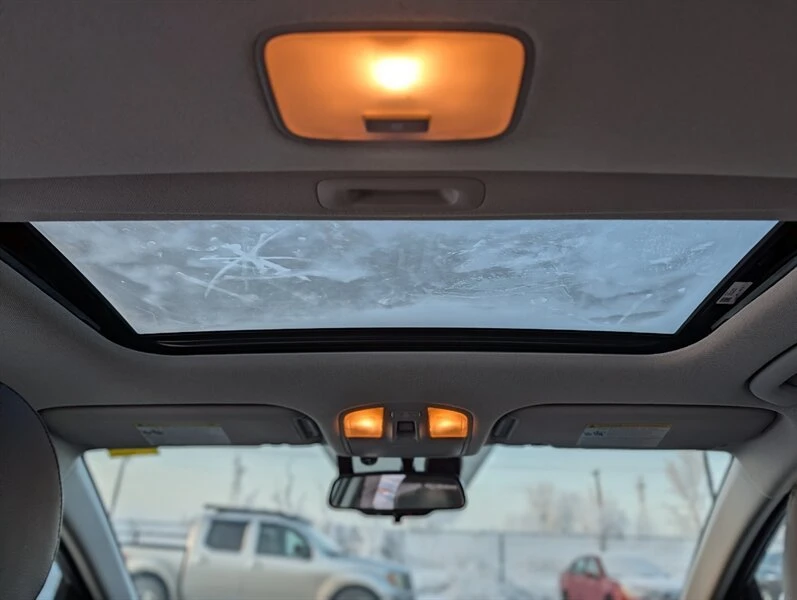 2019 Hyundai Elantra - Image 15 of 20
