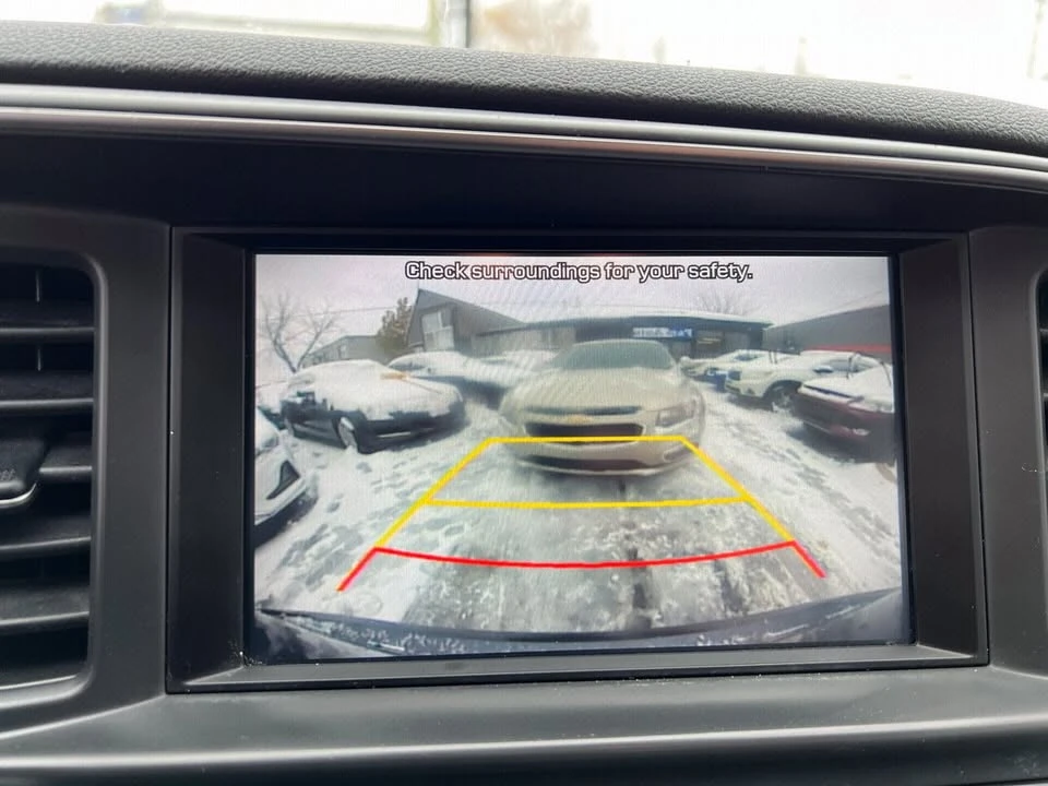 2019 Hyundai Elantra - Image 11 of 14
