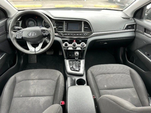 2019 Hyundai Elantra - Image 5 of 6
