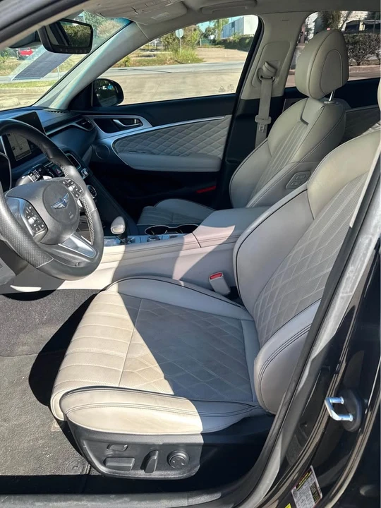 2019 Hyundai Genesis - Image 12 of 15