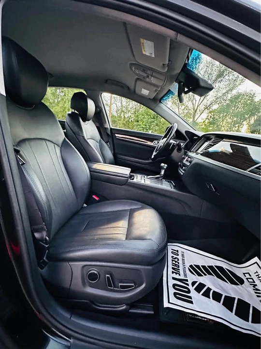 2019 Hyundai Genesis - Image 7 of 18