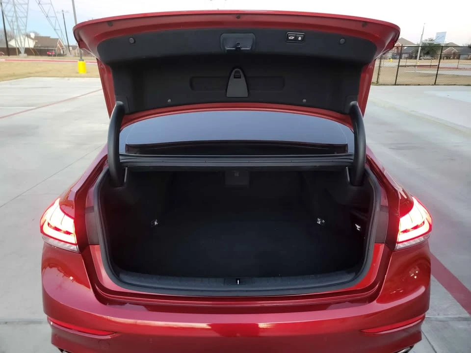 2019 Hyundai Genesis - Image 9 of 20