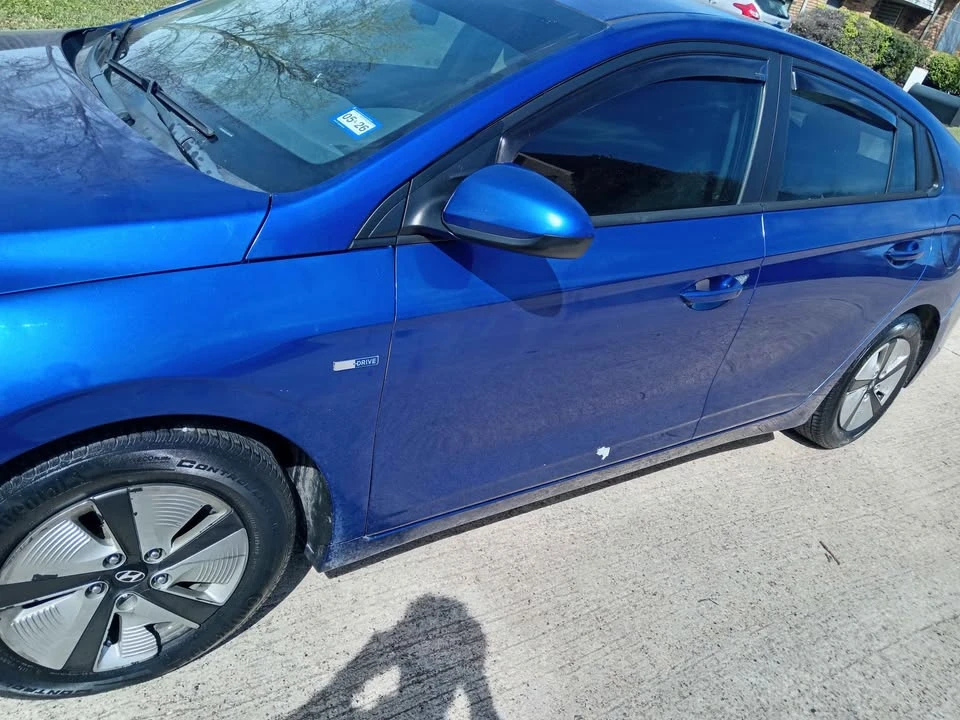 2019 Hyundai Ioniq 5 - Image 2 of 7