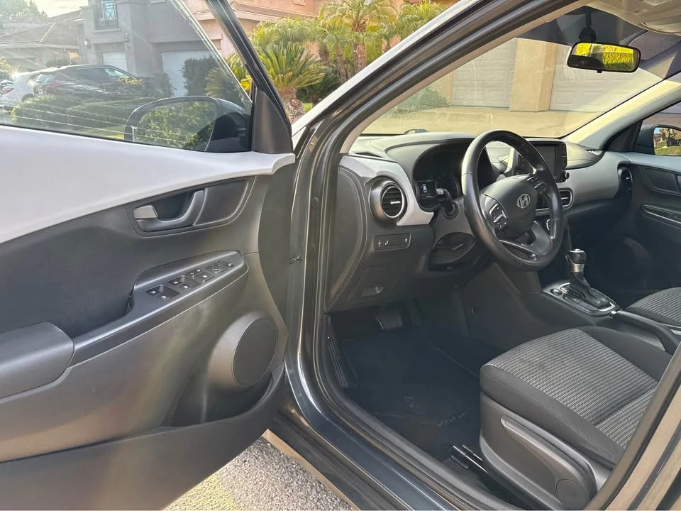 2019 Hyundai Kona - Image 5 of 10