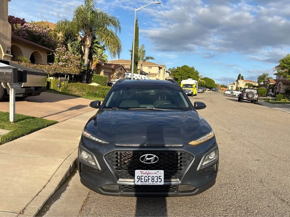 2019 Hyundai Kona - Image 4 of 10