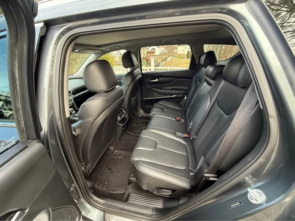 2019 Hyundai Santa Fe - Image 5 of 5