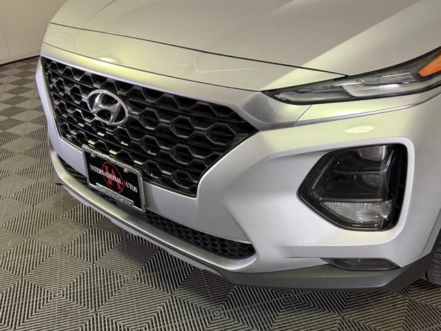 2019 Hyundai Santa Fe - Image 13 of 20