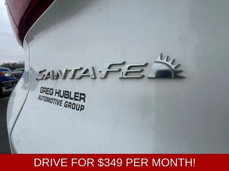 2019 Hyundai Santa Fe - Image 11 of 20