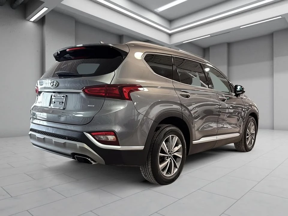 2019 Hyundai Santa Fe - Image 11 of 20