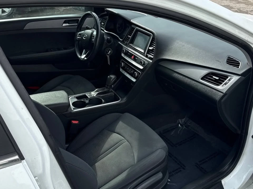2019 Hyundai Sonata - Image 11 of 12
