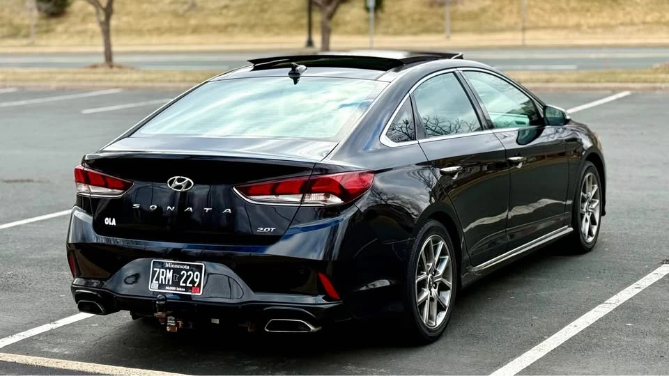 2019 Hyundai Sonata - Image 2 of 20