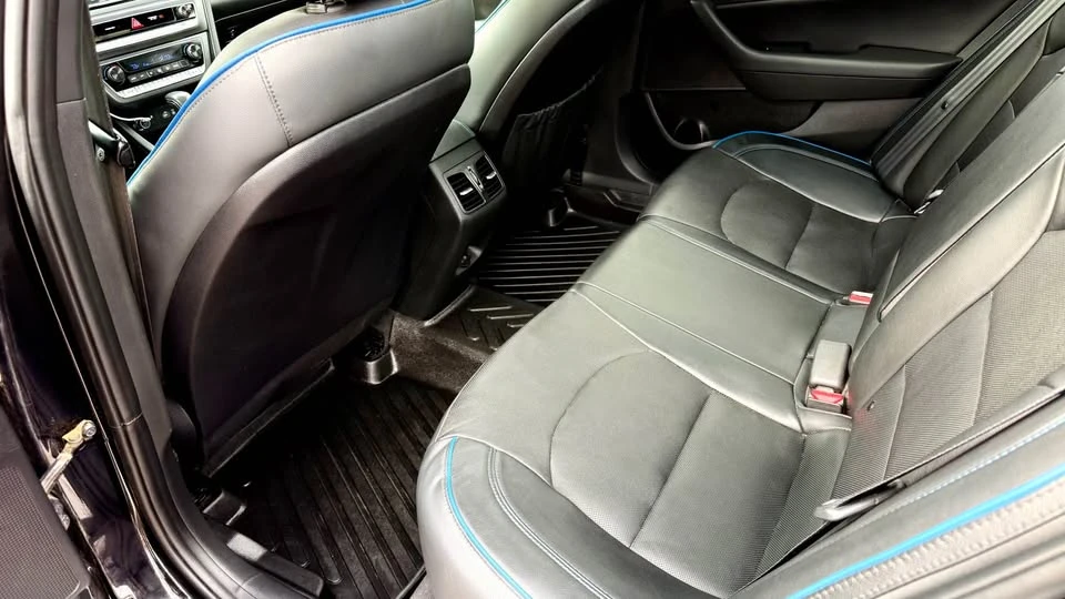 2019 Hyundai Sonata - Image 18 of 20