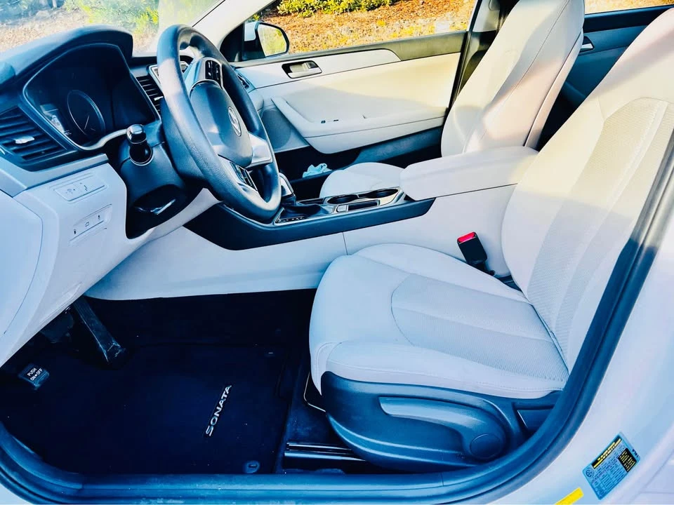 2019 Hyundai Sonata - Image 7 of 13