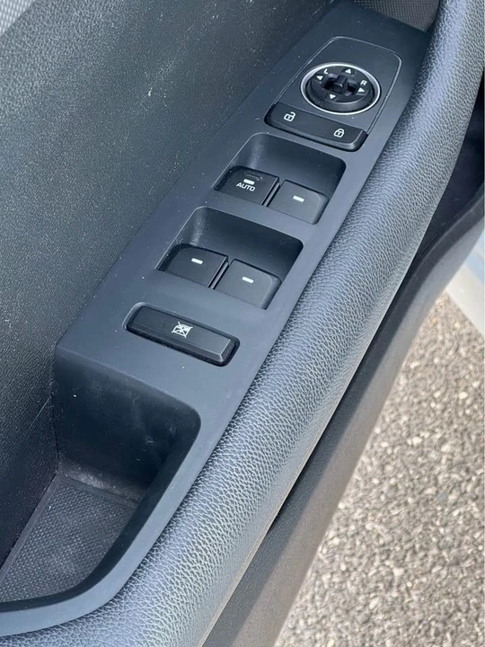 2019 Hyundai Sonata - Image 8 of 18