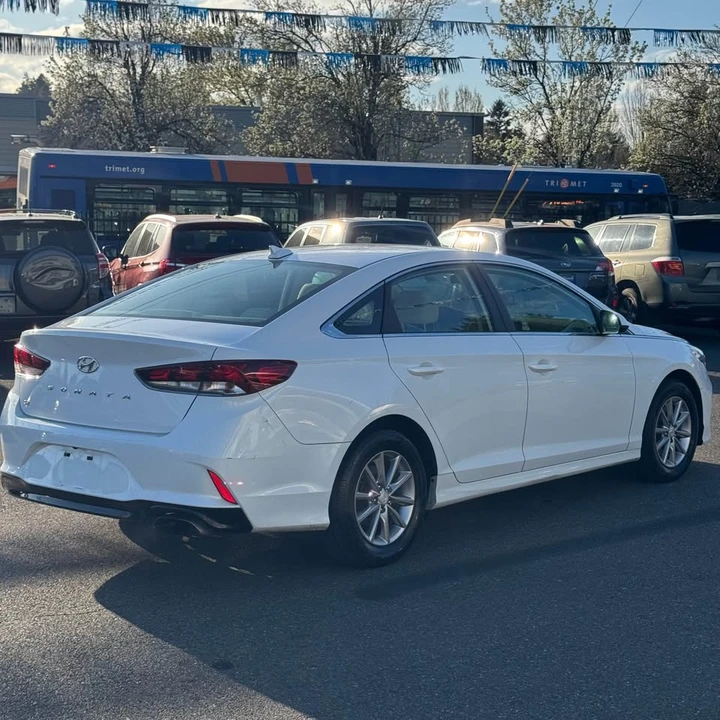 2019 Hyundai Sonata - Image 5 of 16