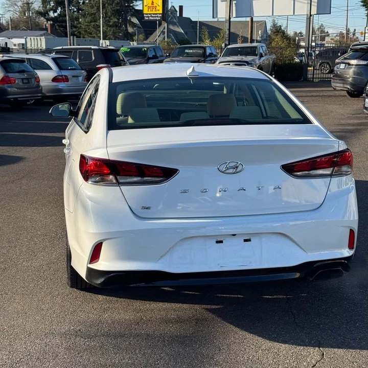 2019 Hyundai Sonata - Image 6 of 16