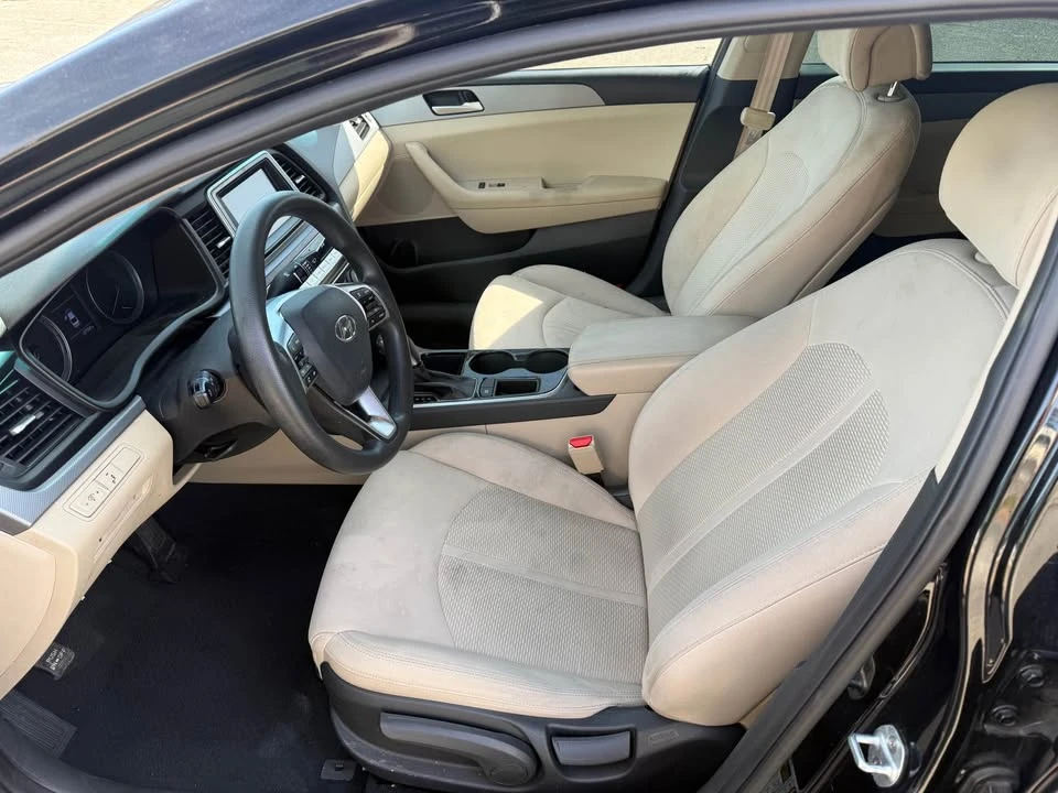 2019 Hyundai Sonata - Image 6 of 12