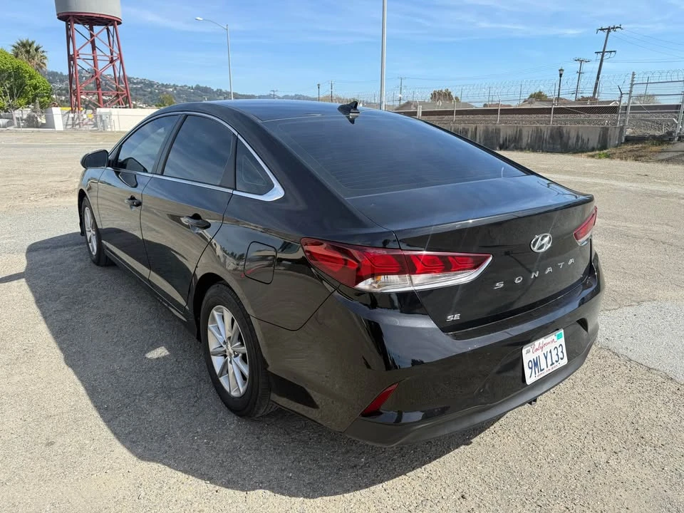 2019 Hyundai Sonata - Image 4 of 12