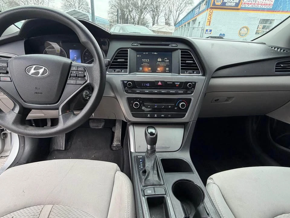 2019 Hyundai Sonata - Image 14 of 20