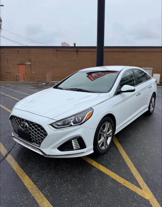 2019 Hyundai Sonata - Image 8 of 12