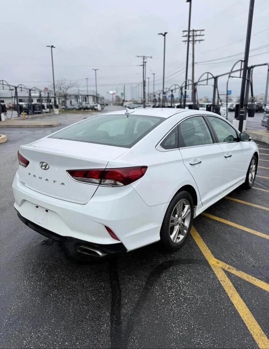2019 Hyundai Sonata - Image 5 of 12