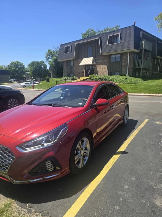 2019 Hyundai Sonata - Image 6 of 8