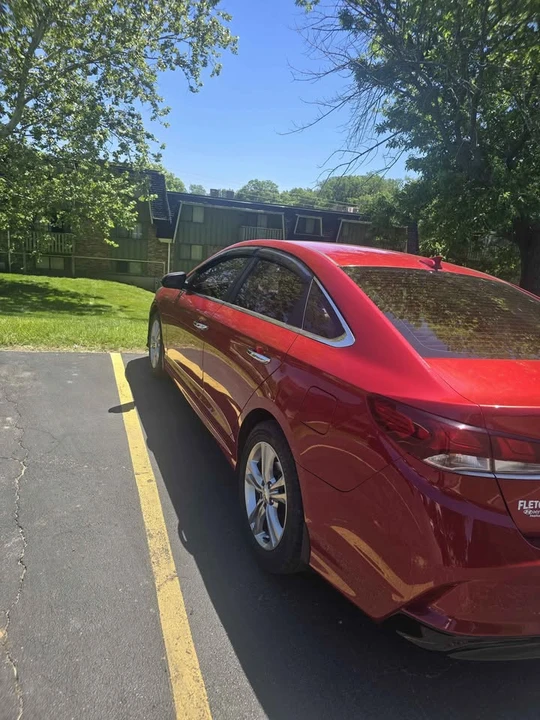 2019 Hyundai Sonata - Image 5 of 8
