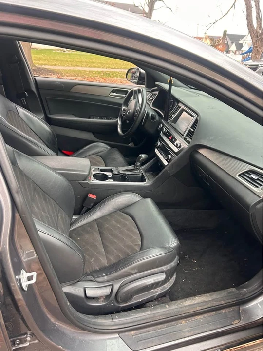 2019 Hyundai Sonata - Image 9 of 18