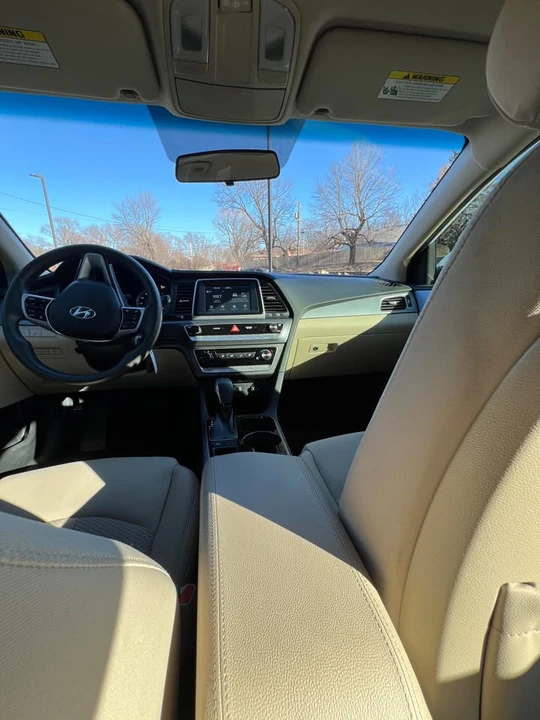 2019 Hyundai Sonata - Image 7 of 14