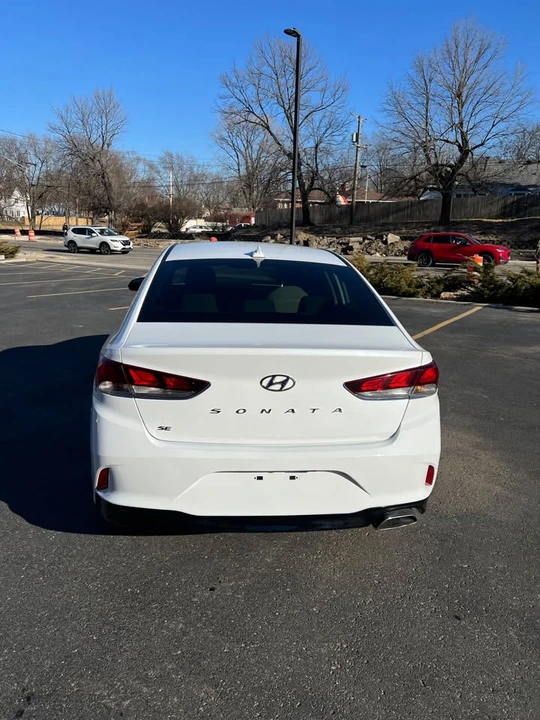 2019 Hyundai Sonata - Image 5 of 14