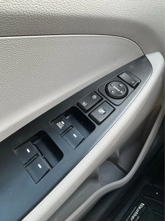 2019 Hyundai Tucson - Image 16 of 20
