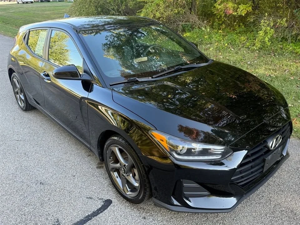 2019 Hyundai Veloster - Image 9 of 18