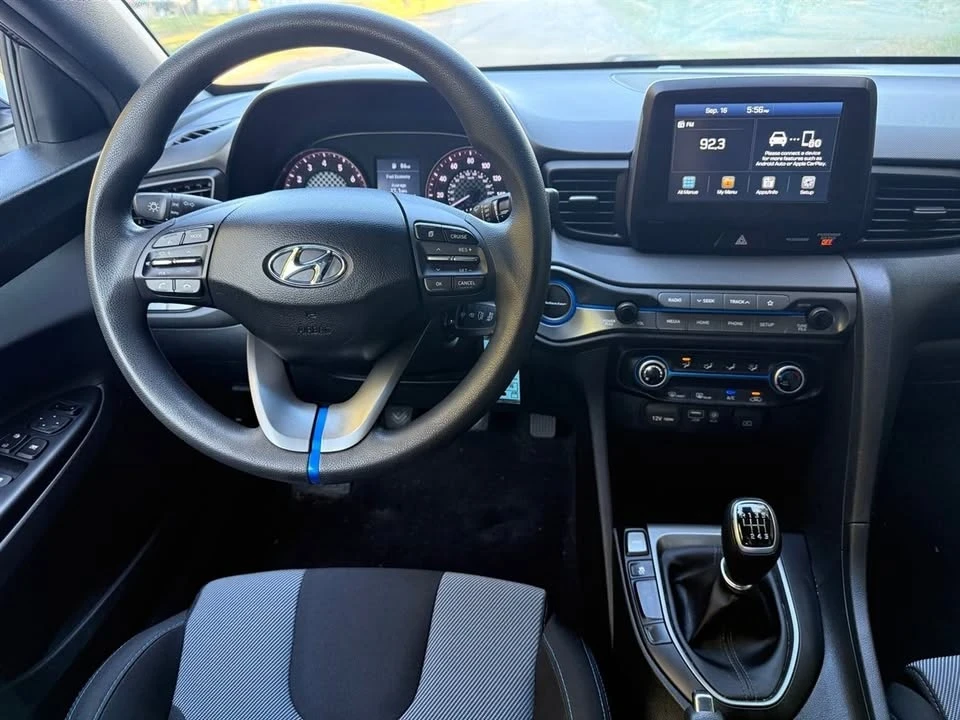 2019 Hyundai Veloster - Image 11 of 18