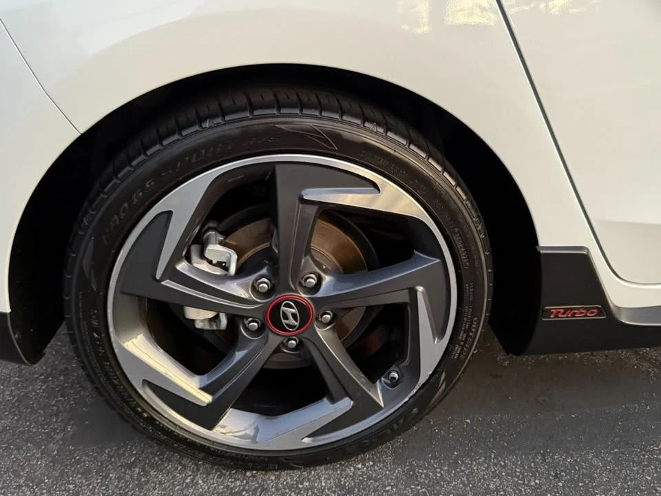 2019 Hyundai Veloster - Image 20 of 20