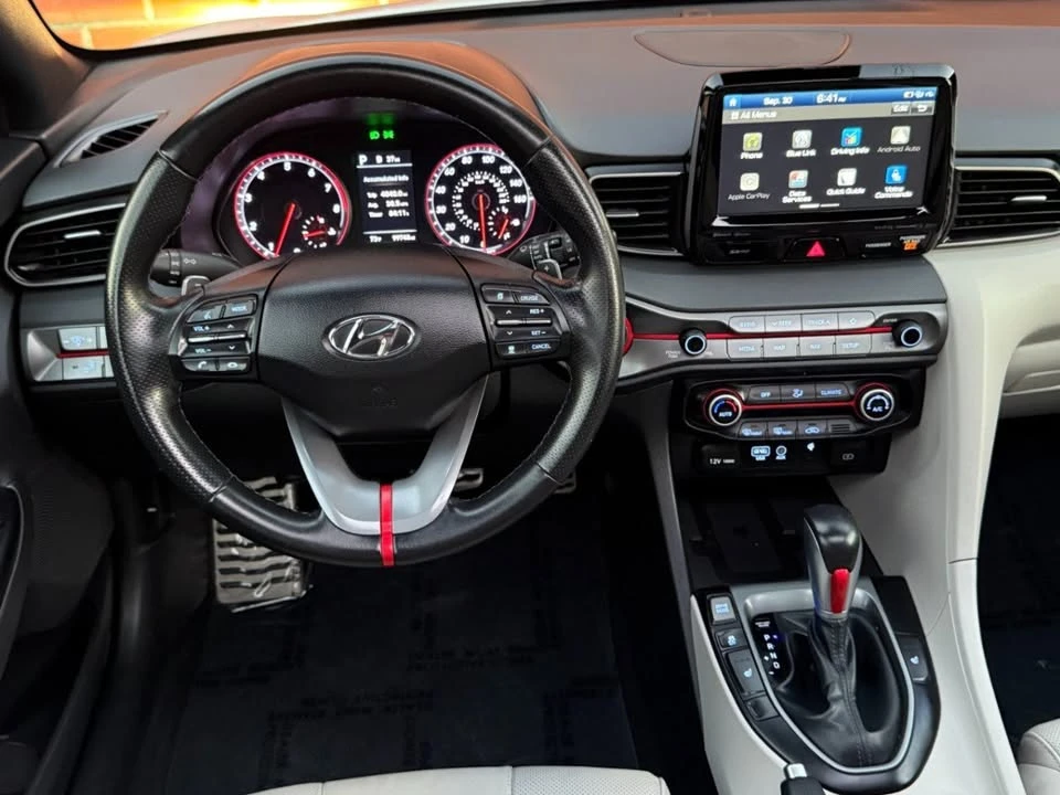 2019 Hyundai Veloster - Image 15 of 20