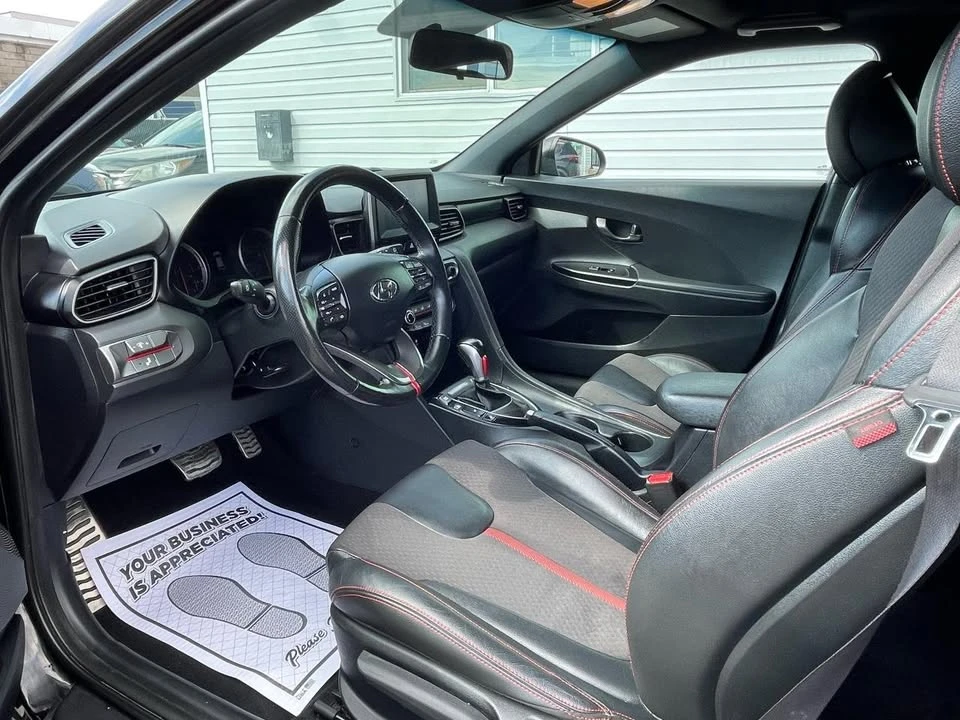 2019 Hyundai Veloster - Image 10 of 14