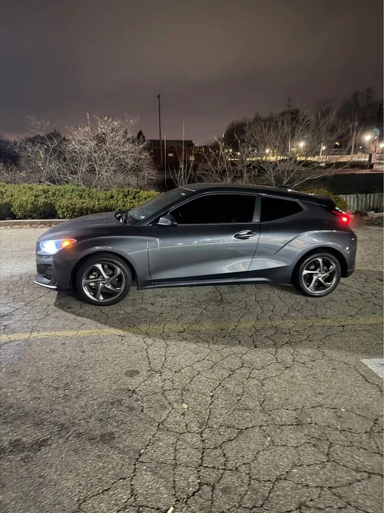 2019 Hyundai Veloster - Image 3 of 7