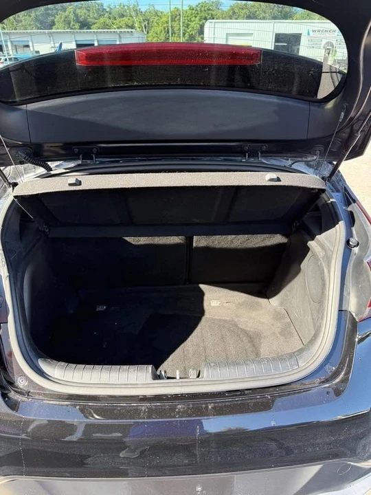 2019 Hyundai Veloster - Image 10 of 20