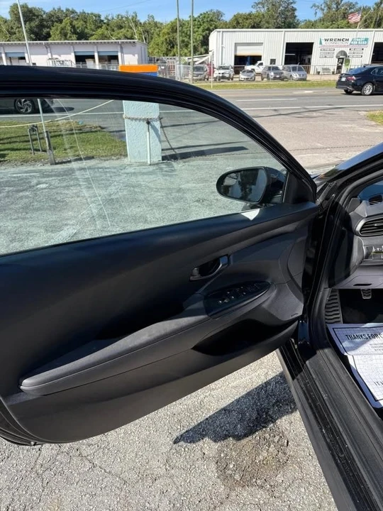 2019 Hyundai Veloster - Image 5 of 20