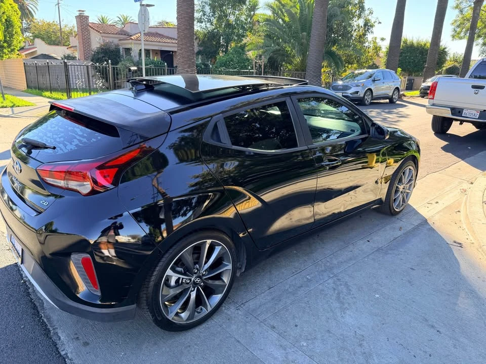 2019 Hyundai Veloster - Image 3 of 9