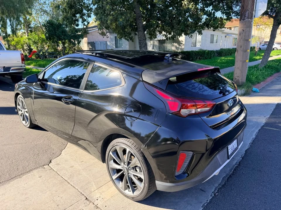 2019 Hyundai Veloster - Image 5 of 9