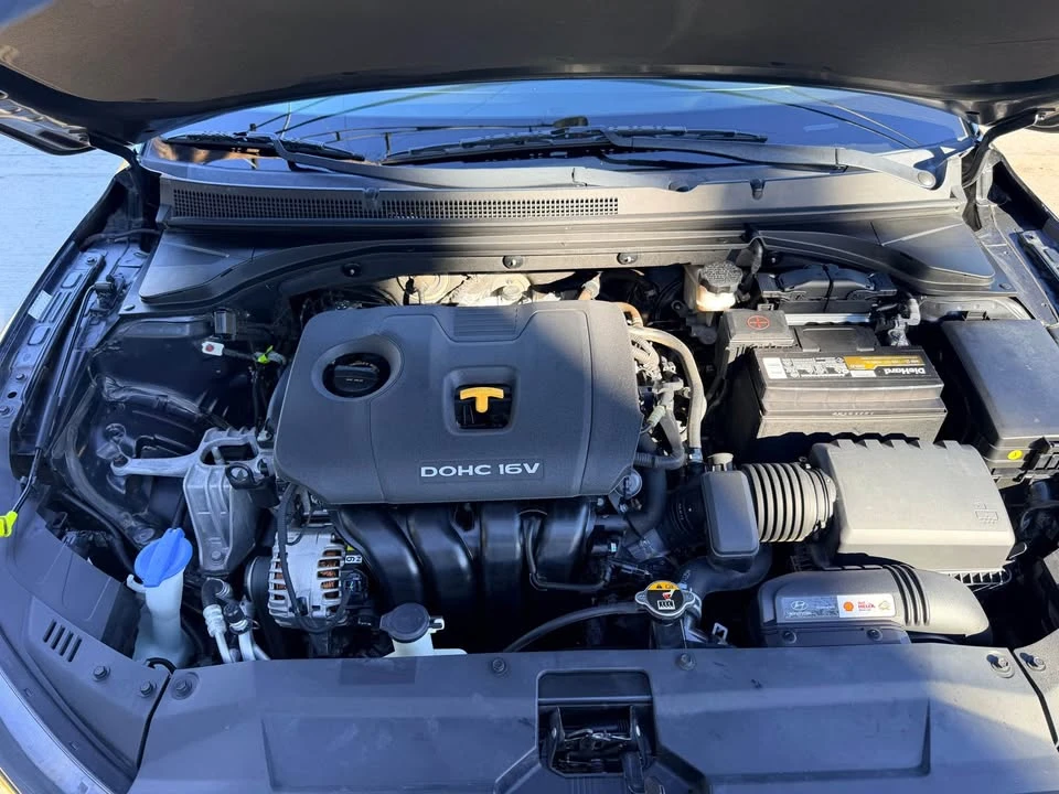 2019 Hyundai Veloster - Image 9 of 9
