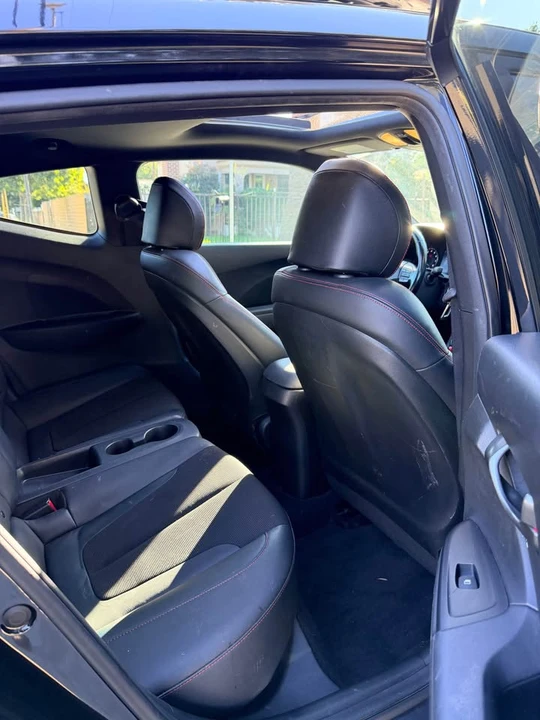 2019 Hyundai Veloster - Image 7 of 9