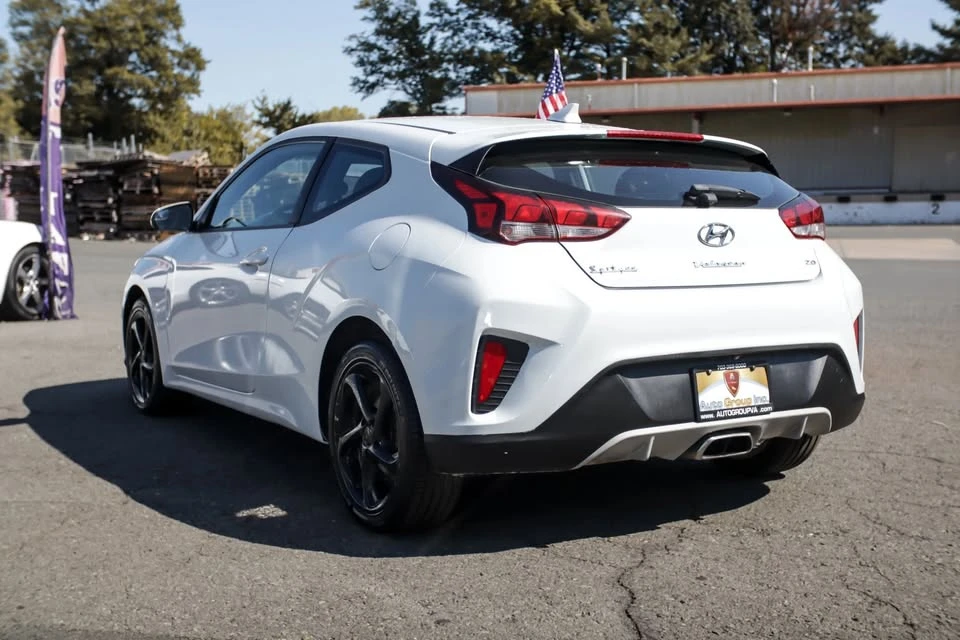 2019 Hyundai Veloster - Image 7 of 19