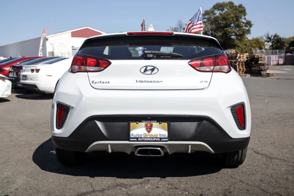2019 Hyundai Veloster - Image 8 of 19