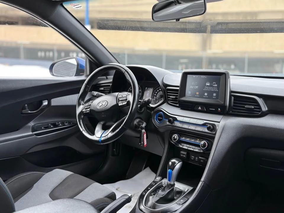 2019 Hyundai Veloster - Image 9 of 20