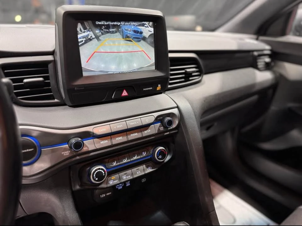 2019 Hyundai Veloster - Image 7 of 11