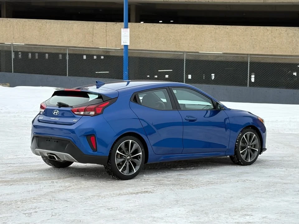 2019 Hyundai Veloster - Image 10 of 20