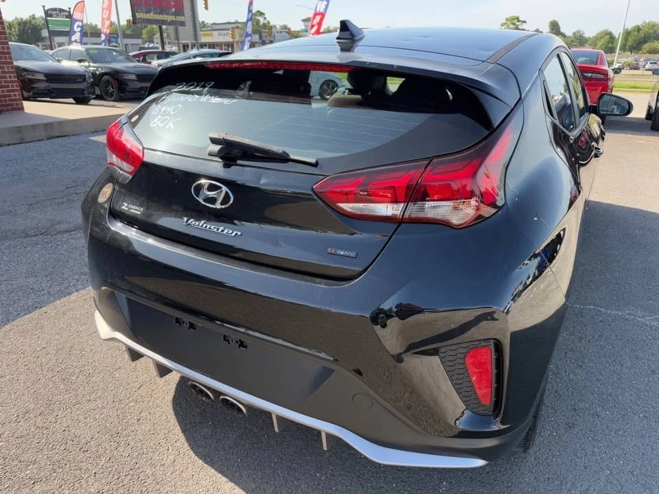 2019 Hyundai Veloster - Image 8 of 20