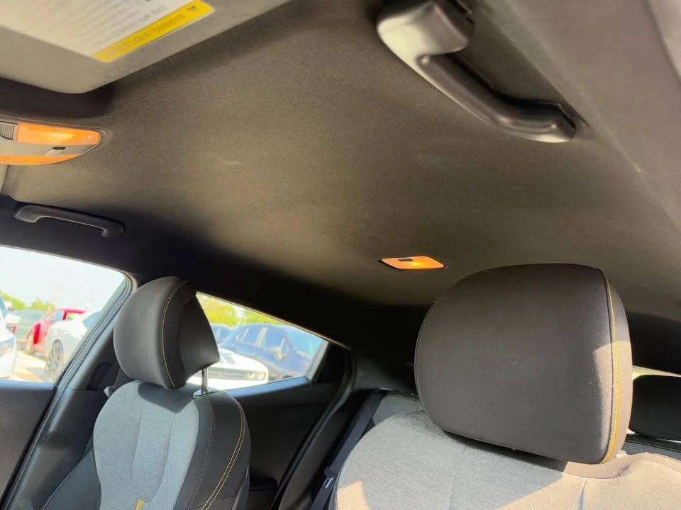 2019 Hyundai Veloster - Image 19 of 20